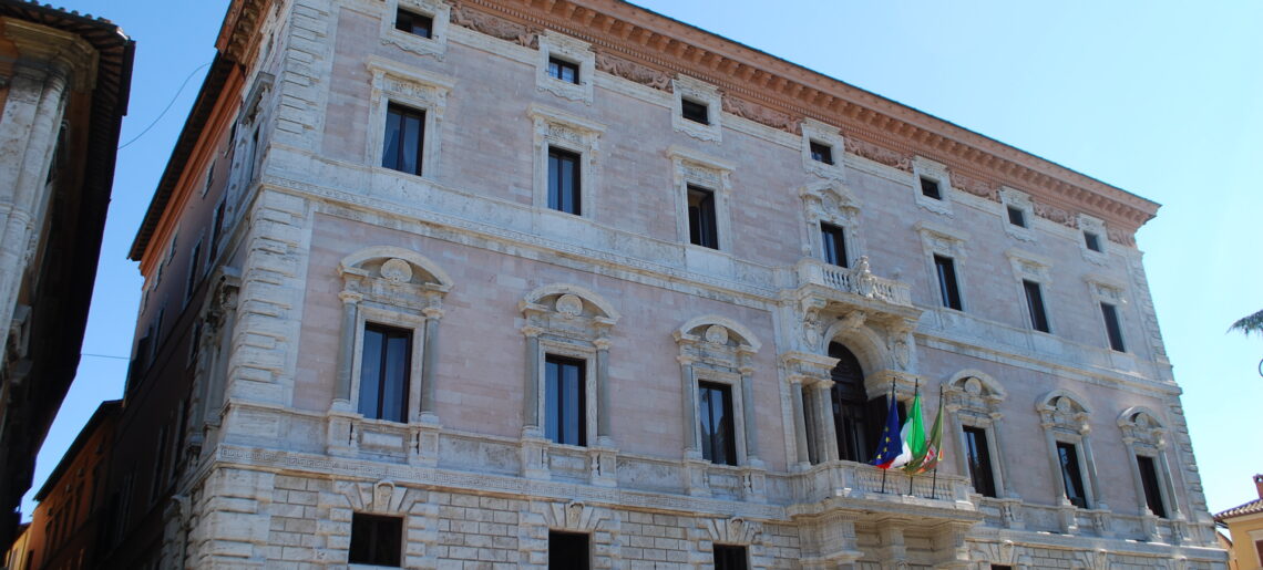 Accelerazione per la ricostruzione post sisma 97: da un ddl regionale risorse ai comuni