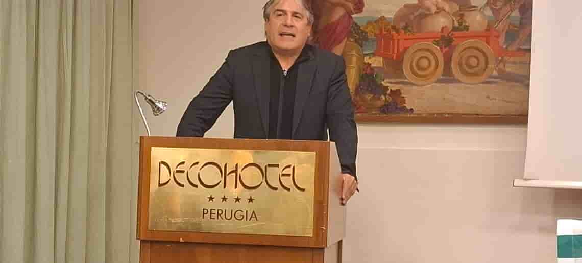 De Luca: “Contrattazione alla base di tutto, o il sindacato è destinato all’estinzione”