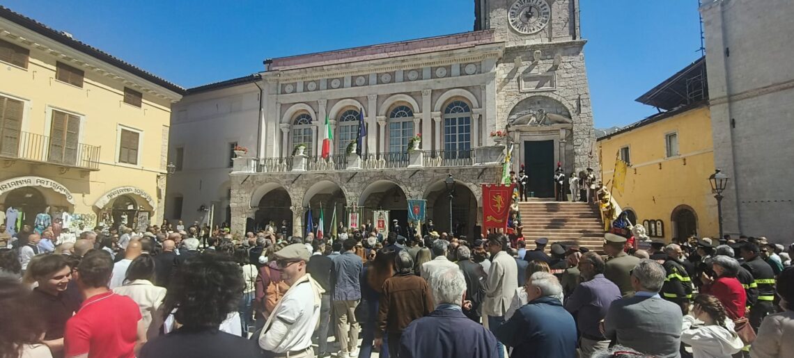 Norcia, riapre il Municipio dopo il sisma: “Esempio di buone pratiche e sicurezza”
